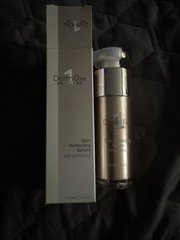 DermOne #1 Skin Perfecting Serum with Prebiotics New In box