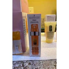NIB Clinique VitC + Dram Dif Moisturizer