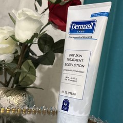 Dermasil Dry Skin Treatment Body Lotion 8 oz – Original Lotion (exp 1/28)