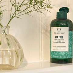 The Body Shop Tea Tree Skin Clearing Toner PURIFY 8.4 fl oz/ 250 ml