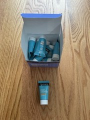 Neutrogena Hydro Boost SPF 50 Moisturizer Hyaluronic Acid 12 x 0.5oz Samples