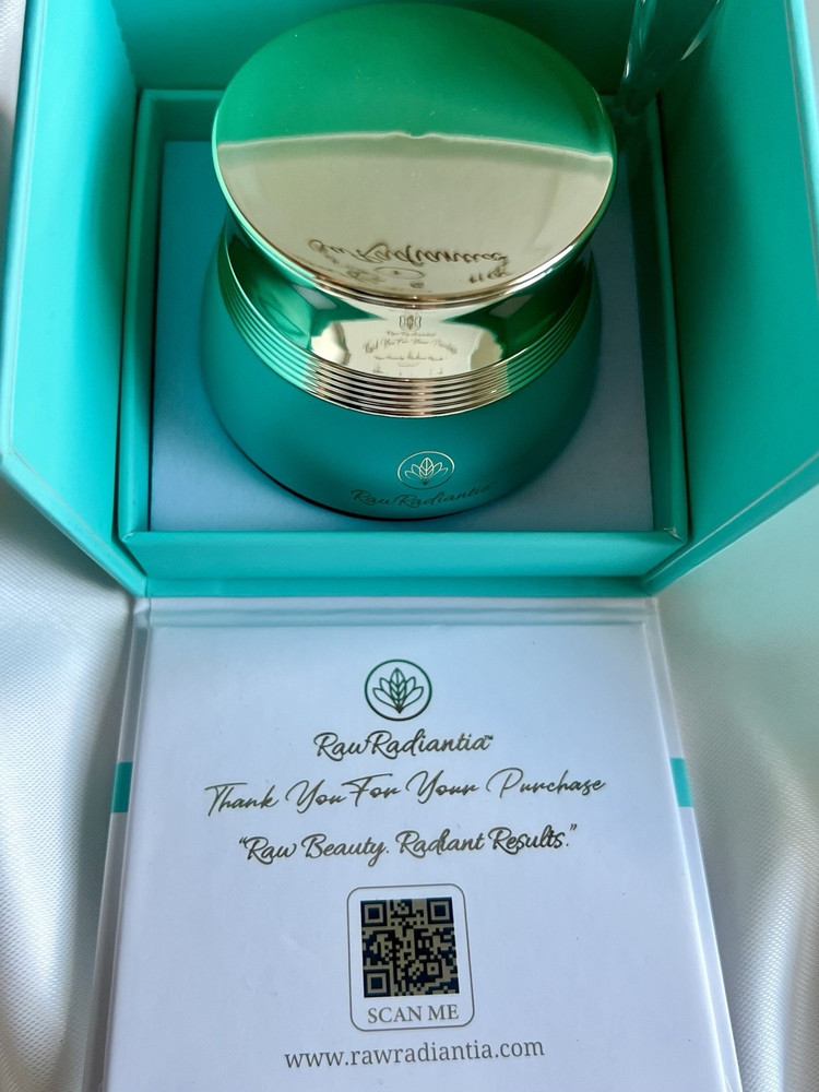 Raw radiantia Collage Luxe Cooling Cream Marine Collagen Vitamin B5 1.76 oz Face