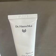 Dr. Hauschka Apricot Day Cream 1.0 oz 30ml Dry Dull Skin Moisturizer NEW 06.2027