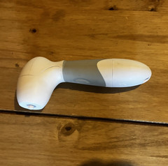 BeautiControl Electric Facial Brush Removable Head White Gray Battery Powered