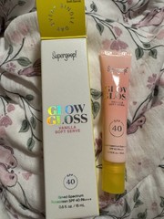 Supergoop! Glow Gloss SPF 40 Lip Balm Vanilla Soft Serve 0.5 Oz Brand New