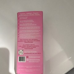 MakeUp Eraser Original Pink Makeup Remover Cloth Polyester Sensitive Skin