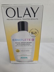 Olay Complete Daily Facial Moisturizer SPF 40 (6.0 FL OZ) Exp 04/2027