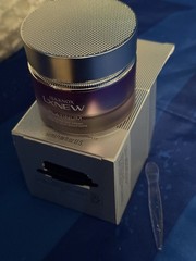 Avon Anew LX Isa Knox Ultimate New, Free Shipping EXPIRE DATE UNKNOWN