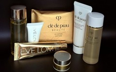 Cle De Peau & Eve Lom 7-Pc Luxury Skincare Deluxe Travel Discovery Gift Set