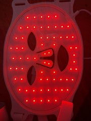 Omnilux Contour Face LED Red Light Therapy Mask Reduce Lines Wrinkles Womens