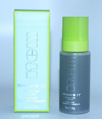 ITEM SHAKE IT BALANCE & TONE FACE MIST, 3.2 fl. oz New in Box