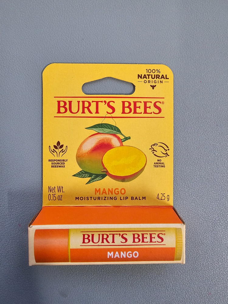 2 PACK Burt&rsquo;s Bees Moisturizing Lip Balm Mango 0.15oz (4.25g)