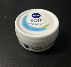 Nivea Soft Refreshingly Moisturizing Cream 100Ml / 3.3oz – Lightweight