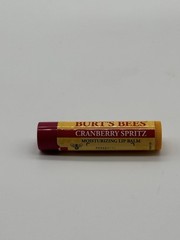 Burt&rsquo;s Bees 0.15oz Cranberry Spritz Moisturizing Lip Balm Holiday New