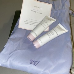 NEW Mary Kay Timewise Age-fighting Moisturizer 1 Oz 3 N 1 Cleanser Gift Bag 1 Oz
