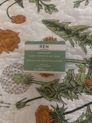 Ren Disc Evercalm Global Protection Day Cream Sensitive 15ml 0.5oz Jar