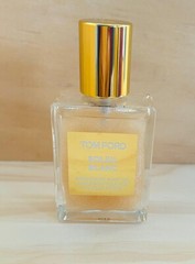 TOM FORD SOLEIL BLANC Shimmering Body oil 45 ml/1.5 oz same as shown in the pic.
