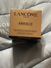 Lancôme Paris Absolute FULL SIZED FONDANTE ILLUMINATRICE BRIGHTENING SOFT CREAM