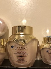 SAMIRA Immense Whitening Therapy Set. 5 Items. Samira Great Buy!
