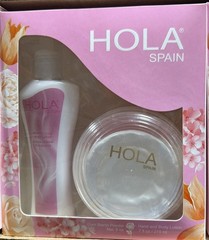 HOLA SPAIN GIFT SET CREAM BODY LOTION / TALCUM POWDER (BLUE or PINK)