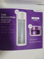 Missha – Time Revolution 5X Essential Care Set 5.07 Oz Essence & 1.69 Oz Cream