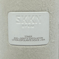 SKKN by Kim Kardashian Toner AHA + Gentle Exfoliation 6 fl oz / 180 ml Skincare