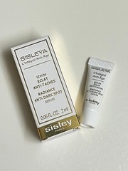 SISLEY Sisleya L&rsquo;integral Anti-Age RADIANCE ANTI DARK SPOT SERUM 2ML / 0.06 OZ