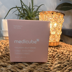 medicube Collagen Jelly Cream Hydrating Face Moisturizer Pink 50 ml / 1.69