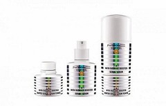 MAC Cosmetics Lightful C 2-in-1 Tint & Serum with Radiance Booster ~ Medium