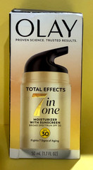 Olay Total Effects 7 In One Moisturizer with Sunscreen SPF30 1.7 oz EXP : 12/26