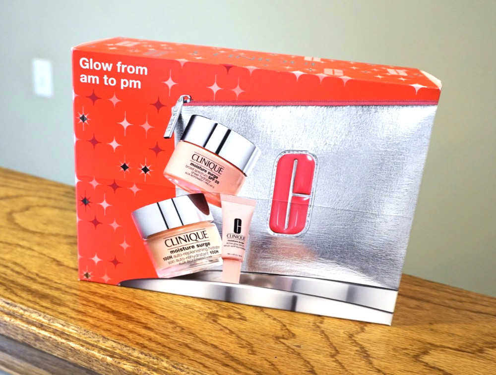 Clinique Moisture Surge 4pcs Set ~New with box