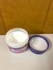 *SEE PHOTO* La Bella Vanishing Face Cream + Cocoa Seed Butter 4 Oz.