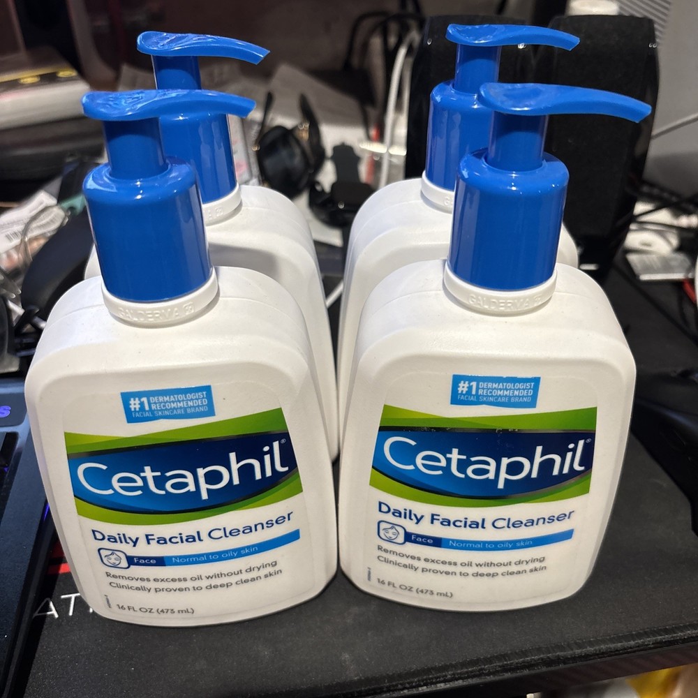 (4) Cetaphil Daily Facial Cleanser (Old Formula) Normal to Oily Skin, 16 oz NEW
