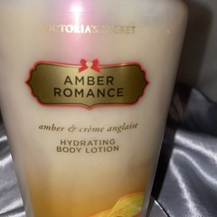 Vintage Victoria&rsquo;s Secret AMBER ROMANCE Hydrating Body Lotion 8.4 fl oz – RARE