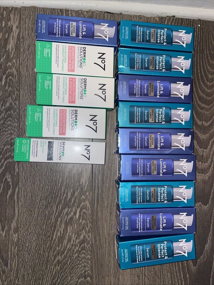 No7 Lot Of 14 Lift & Luminate Anti-Aging Face Serum And Protect And Perfect