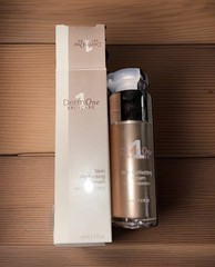 DermOne #1 Skin Perfecting Serum with Prebiotics New In box