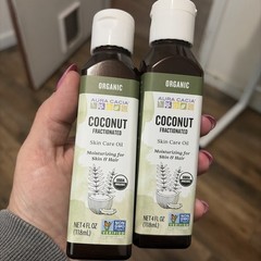 Aura Cacia Fractionated Coconut Oil For Skin And Hair 2 Bottles 4 Oz Each