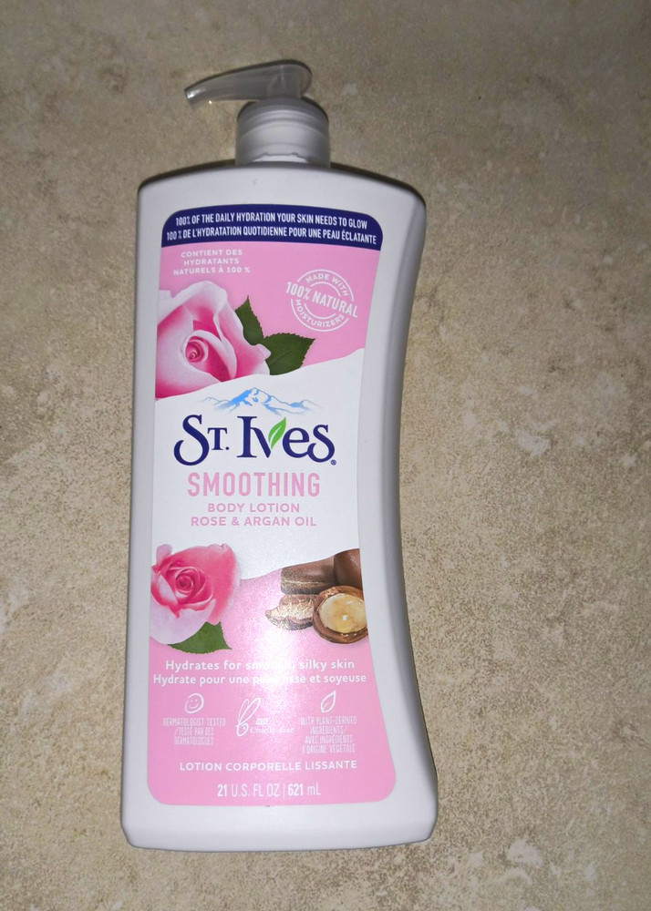 St. Ives Smoothing Body Lotion Rose & Argan Oil Moisturizer 21 fl oz Pump