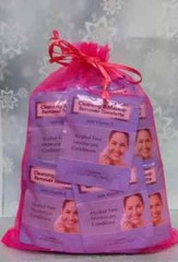 60 pcs DIAMOND Makeup Remover Towelette Wipes and 10pcs Nail Polish Removal Pads