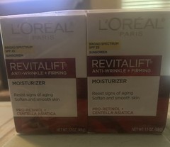 L&rsquo;Oréal Paris Revitalift Anti-Wrinkle Firming SPF25 1.7oz (2)