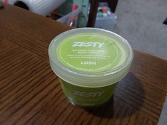 LUSH KITCHEN EXCLUSIVE « ZESTY » TART LIME BODY LOTION 3.1 OZ NEW!