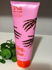 PINK Hey, Boo Juicy Apple Caramel Drizzle Spooky Woods Body Lotion 8 fl oz
