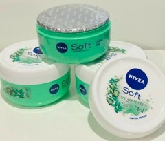 Nivea Soft Light Moisturizing 3 x CHILL WITH MINT MADE IN GERMANY
