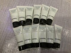 12 x Chanel Hydra Beauty MICRO CREME Mini Size 5ml/0.17oz Each = 60ml/2oz