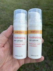 *NEW* 2 Burt&rsquo;s Bees Hydrating Day Lotion FaceCream, Hyaluronic Acid 1.8 Fl Oz