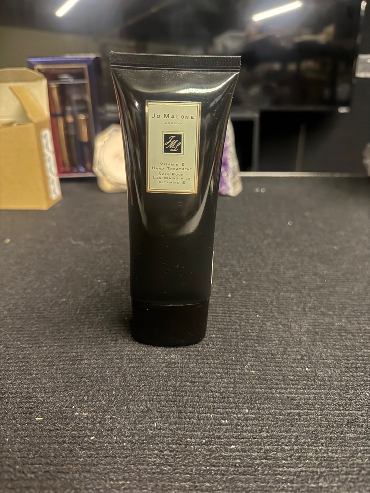 Jo Malone Vitamin E Hand Treatment Cream 3.4oz 100ml New Sealed