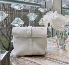 [AU STOCK] DIOR Skincare Gift Set Pouch Cleanser Lotion Serum Cream 5PC – WHITE