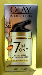 Olay Total Effects 7 in One Moisturizer SPF 30 1.7 Fl Oz EXP:11/26 dmg box