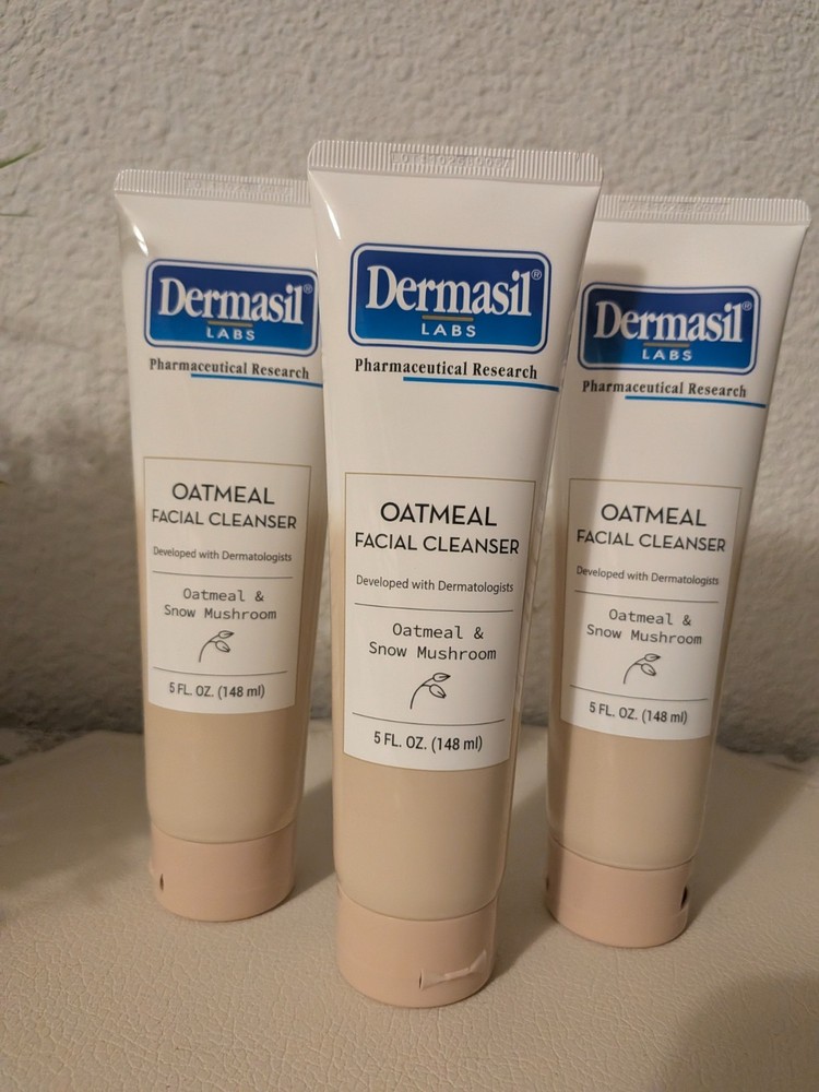 Set of 3 – Dermasil Labs Oatmeal & Snow Mushroom Facial Cleanser 5 fl oz