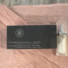 Forever Flawless White Diamond Limited Edition Face Cleanser, Diamond, 60 mL